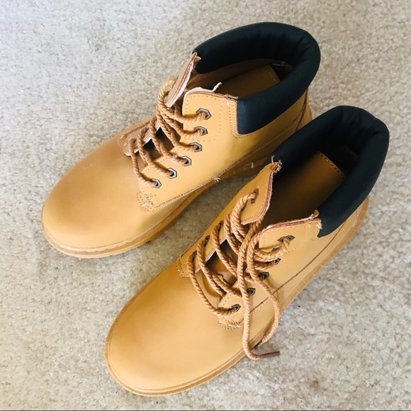 Chukka Boots - Picture 7 of 7